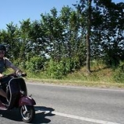 Mopedist fără carnet prins în Câmpia Turzii