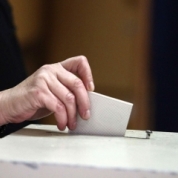 Referendumul separatiștilor proruși din estul Ucrainei a început