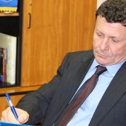 sursa foto adriantoader.eu