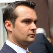 Cătălin Cherecheş îşi reia mandatul de primar la Baia Mare, după decizia Curţii de Apel Cluj prin care i s-a ridicat măsura controlului judiciar